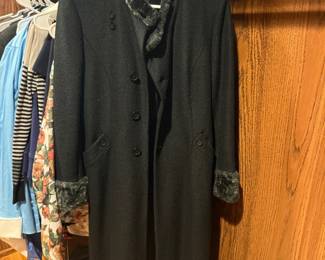 SIZE SMALL PAN CAI LONG COAT $45.00