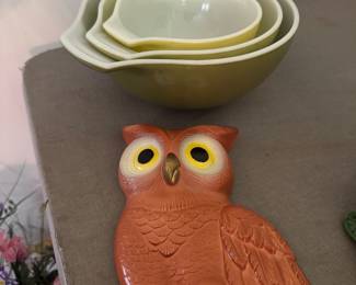 Chalk owl. PYREX stacking bowls
