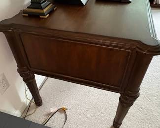Ethan Allen Traditional Writing Desk