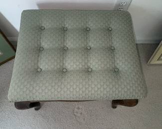 Ethan Allen French Country Style Ottoman