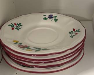 Villeroy & Boch Petite Fleur Dinnerware