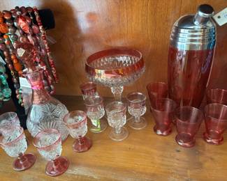 Glass and Crystal Decanter Sets