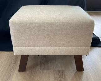 Off White Ottoman With Wood Legs