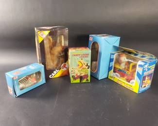 Lot 320  Vintage windup toys