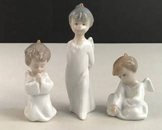 170  Lot 480  Set of 3 Lladro Mini Angels