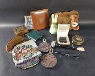 Lot 537  Box of miscellaneous, trinket boxes, baby r