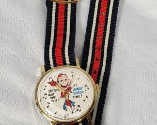 090  Lot 338h  1970s NBC Howdy Doody manual wind watch