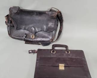 Lot 133  Vintage leather train conductor bag, leather