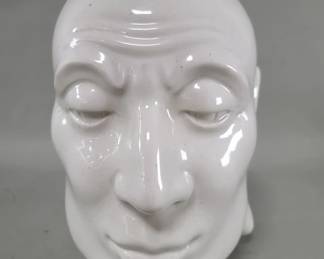 Lot 438  Lohan Los Angeles U.S.A. porcelain head