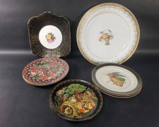 Lot 392  Group of German and Japanese porcelain plates