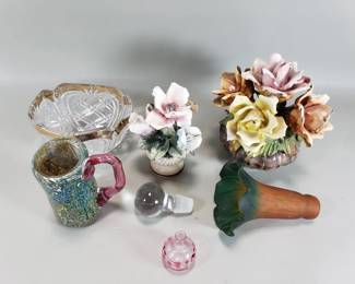 Lot 334  Handblown glass mug, art glass lily lampshade,