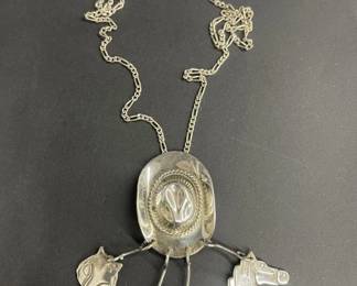 Lot 568h  Vintage Mexico silver western necklace