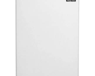 Lot 377  Magic Chef 8.8 Cu. FT. chest freezer
