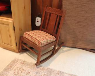 Vintage Craftsman Tiger oak Child's Rocker Mission style Furniture