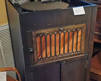 Antique Vinyl Player