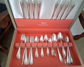 Rogers "Daffodil" Silverplate