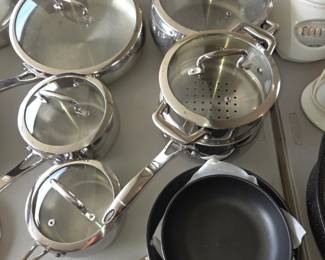 BILTMORE STAINLESS COOKWARE SET