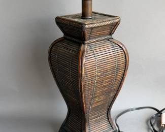 VINTAGE RATTAN & CANE URN SHAPE TABLE LAMP