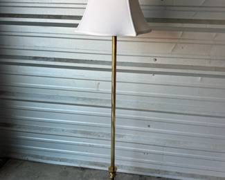 VINTAGE BRASS FLOOR LAMP