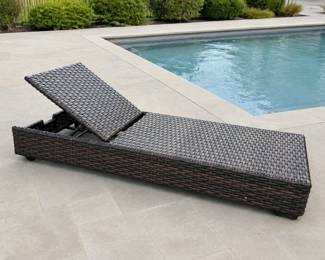 wicker chaise lounge pool