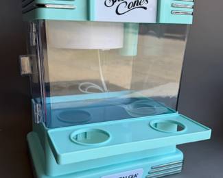 NOSTALGIA RETRO COUNTERTOP SNOWCONE MAKER