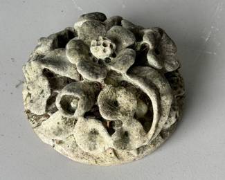 CAST STONE FLORAL GARDEN ORNAMENT