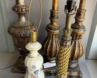ASSORTED TABLE LAMPS FOR PARTS/REPAIR