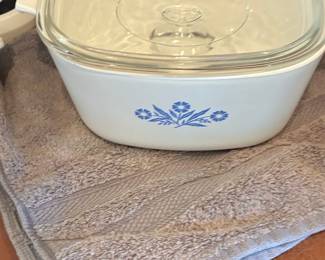CorningWare Cornflower Blue 2.5 Quart Casserole Dish