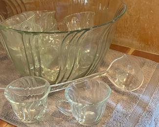 Vintage Hazel Atlas Colonial Swirl Punch Bowl Set