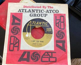 Sonny & Cher I Got You Babe 45 RPM Record