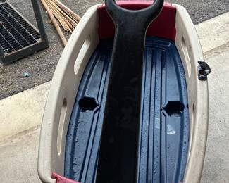 Little Tikes Plastic Pull Wagon