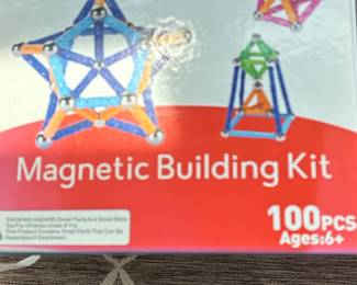 PlayMaty Magnetic Building Kit (100 Pieces)