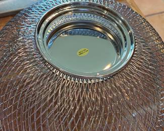 Contemporary Wire Mesh Fruit Bowl
