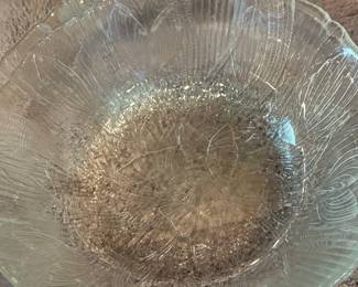 Arcoroc Canterbury Crocus Clear Glass Serving Bowl