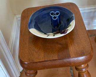Follette Art Pottery 'Wish Bowl' Flower Frog