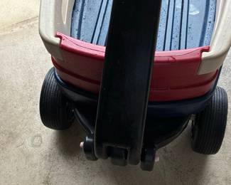 Little Tikes Plastic Pull Wagon