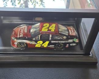 Jeff Gordon 2011 AARP Drive to End Hunger Diecast Car - Limited Edition