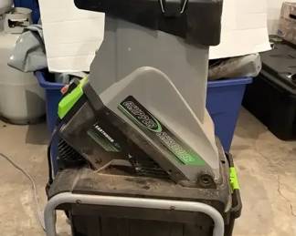 Electric Wood Chipper Earthwise