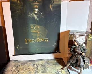 Lord of the Rings Wall Hanging, Figure, Middle Earth Map