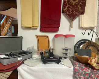 Kitchenware Mystery Lot