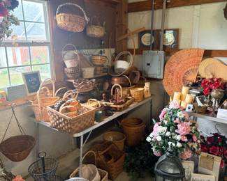 Sample View of Baskets & Housewares
