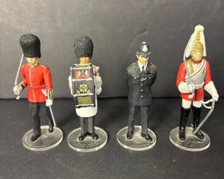 208 fourcorgiiconbritishguardsmenandpo