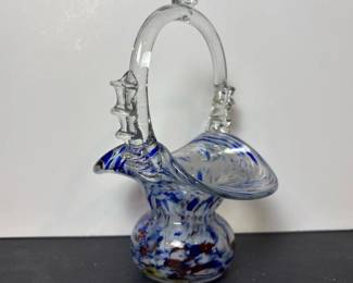 038 handblownartglassbasket