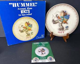 376 goebelhummel1973annualplatewithbox