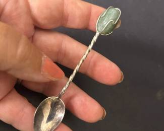 239 decorativesmallsilvertonedspoonwith