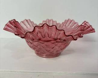 063 pinkruffledartglassbowlinvictorian