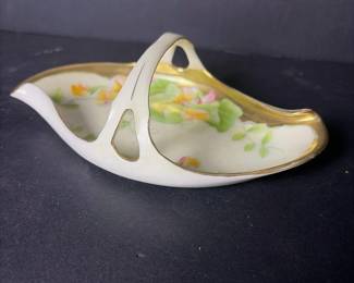 330 handpaintedporcelaindivideddishwith