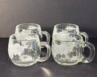113 fourglassmugswithworldmapdesignby