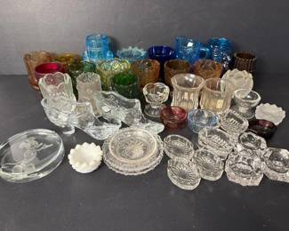 060 assortedpressedandpatternedglasstab