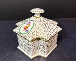 312 erphilagermanyporcelainboxwithlid